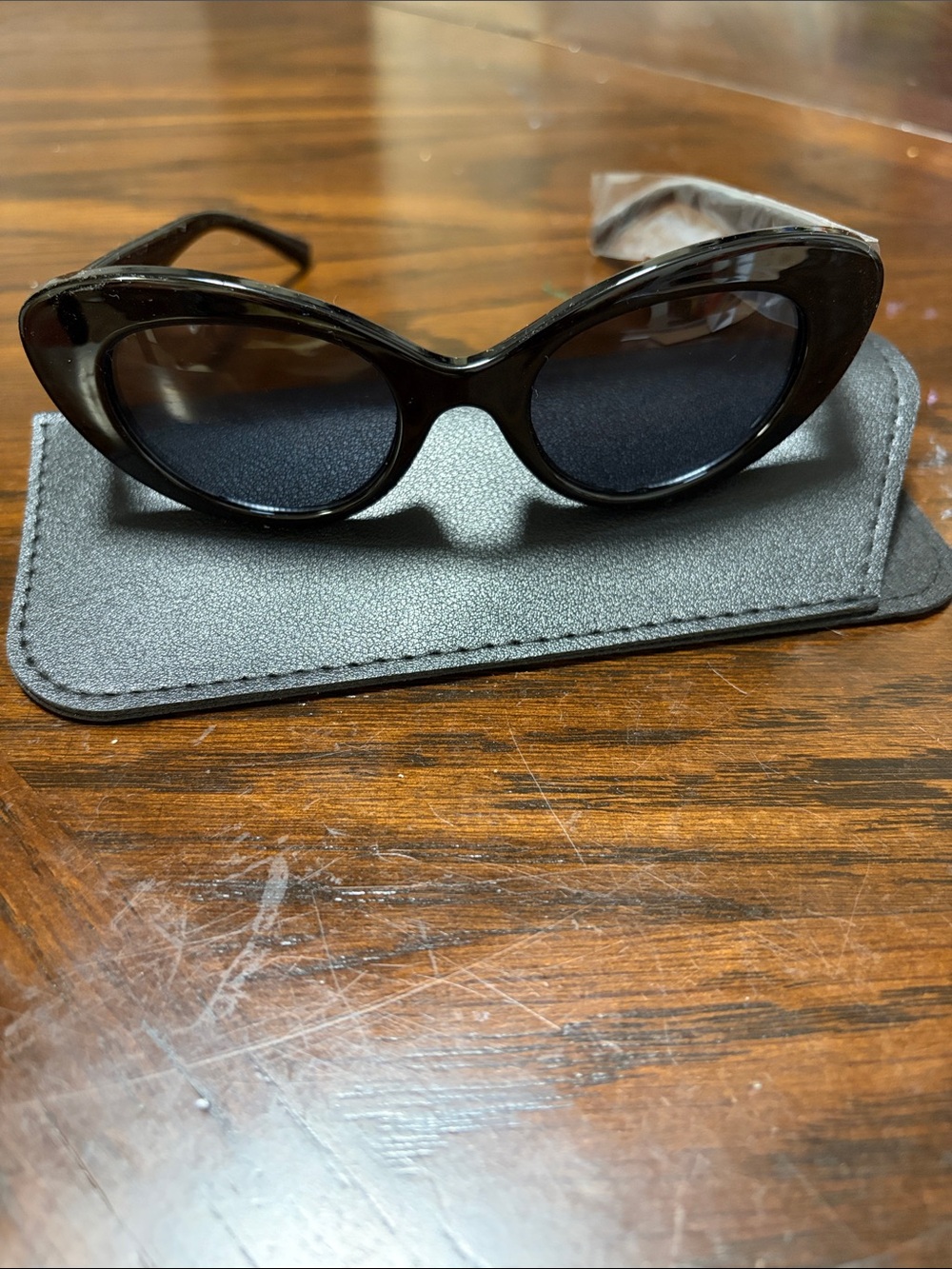 Frye and Co Classic Black Cat-Eye Women's Sunglasses